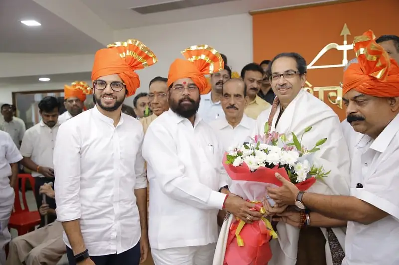 uddhav thackeray aaditya thackeray with eknath shinde