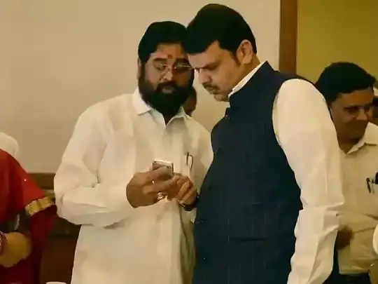 Eknath Shinde with Devendra Fadnavis