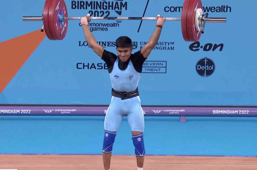 Sanket Sargar weightlifter.jpeg