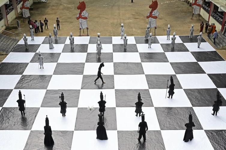 44th Chess Olympiad: 6,400 sq ft mammoth chessboard erected by private  school in Chennai - Articles