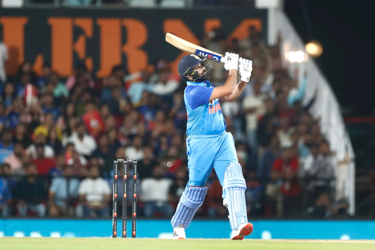 Rohit Sharma resume nets after an injury scare