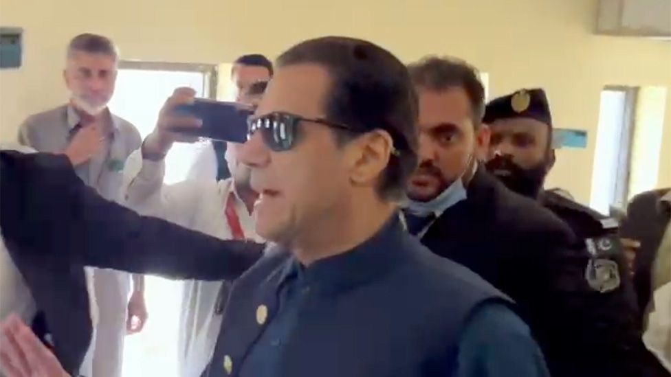 imran khan in court