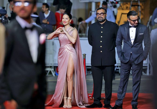 Sunny Leone: Kennedy premiere Cannes 2023 (Pics)