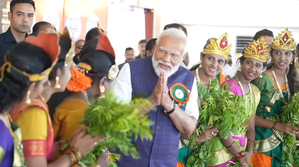 ‘11 Shakti Ammas’ share stage with PM Modi in Tamil Nadu’s Salem