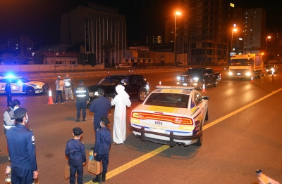Kuwait agrees to extradite 22 inmates to Iran: envoy